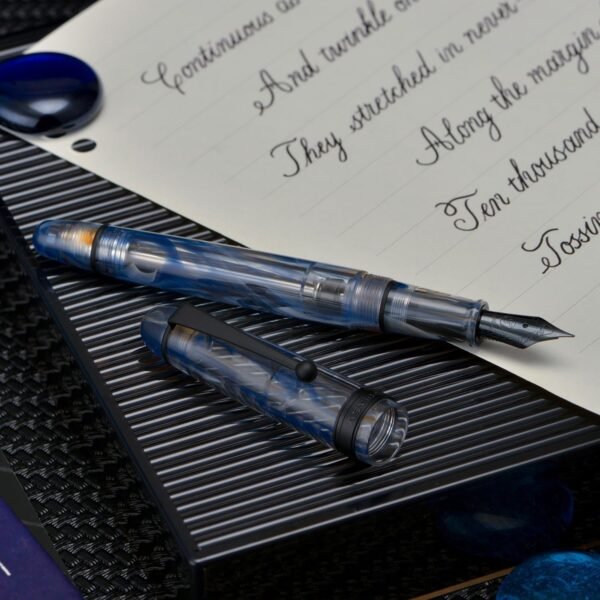 Vacuum Filling Fountain Pen Blue Swirl Acrylic, Medium Nib Large-Capacity with Gift Case - 图片 5