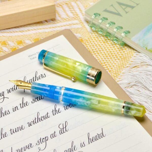 Piston Fountain Pen Amber Resin, Iridium Medium Nib Gold Trim Smooth Writer Collection with Case Set（Gradual Yellow） - 图片 5