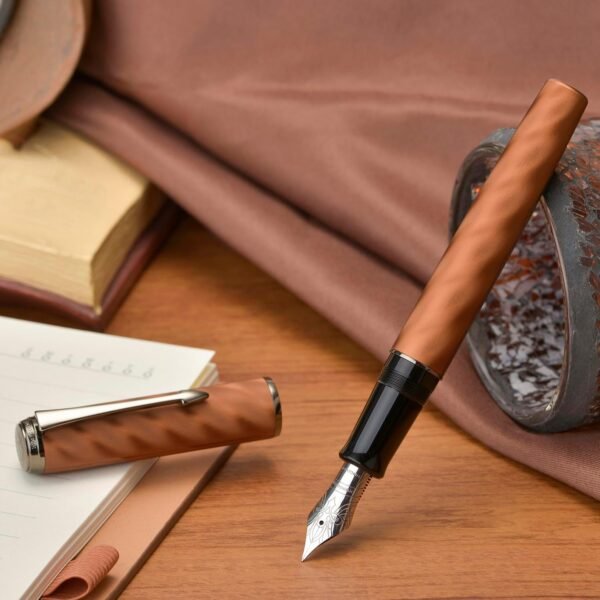 Fountain Pen Large No.8 Extra Fine Point Ebonite Feed, Brown Moire Pattern Unique Design with Refillable Converter and Metal Case - 图片 6